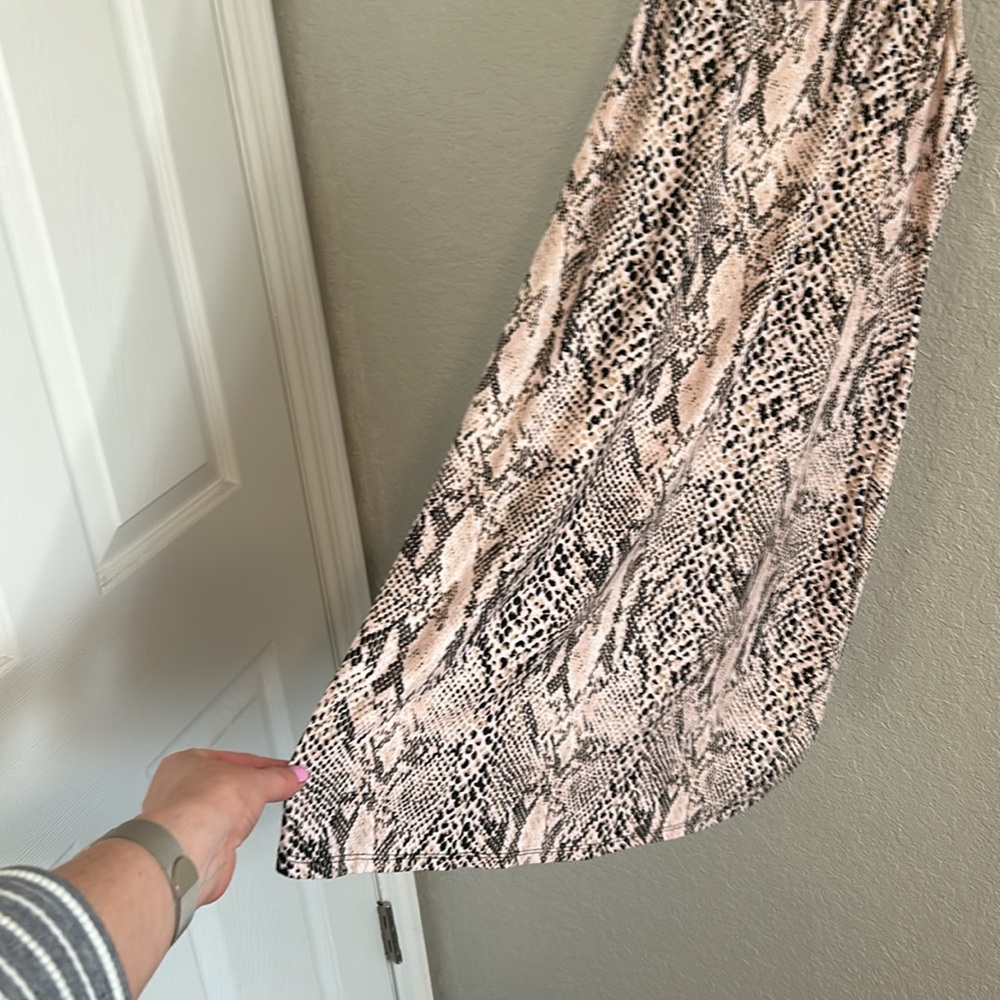 🎀SALE🎀 Sexy and soft adjustable nighty! - Picture 3 of 9